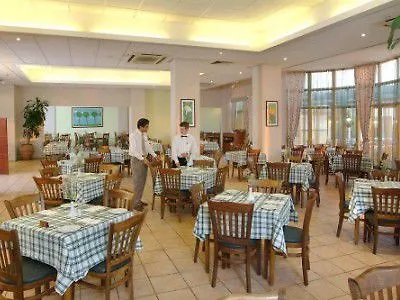 Pafian Park Holiday Village Otel 3*